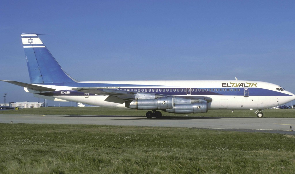 Boeing 720, 4X-ABB, at Orly Airport, Paris, Sept. 1980 (Jacques Guillem photo, John Wegg collection). Here we see the classic two-tone blue EL AL livery designed by Dan Reisinger, applied (with minor variations) to EL AL’s aircraft for 29 years, from 1971 to 1999.