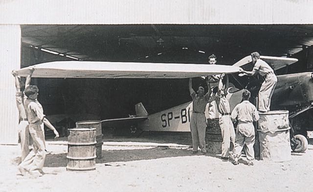 Aviron Polish-built RWD-8, SP-BLK (later registered VQ-PAK), being assembled at its flight school in Afiqim, June 1939. Photo by Zoltan Kluger (Israel Air Force archives)